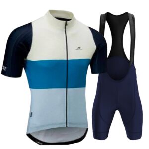 Uniforme - 08 H