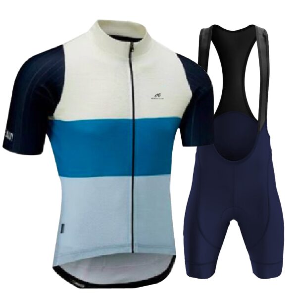 Uniforme - 08 H